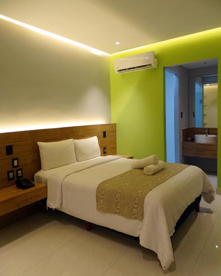 Hotel Kavia Plus Cancún Extérieur photo