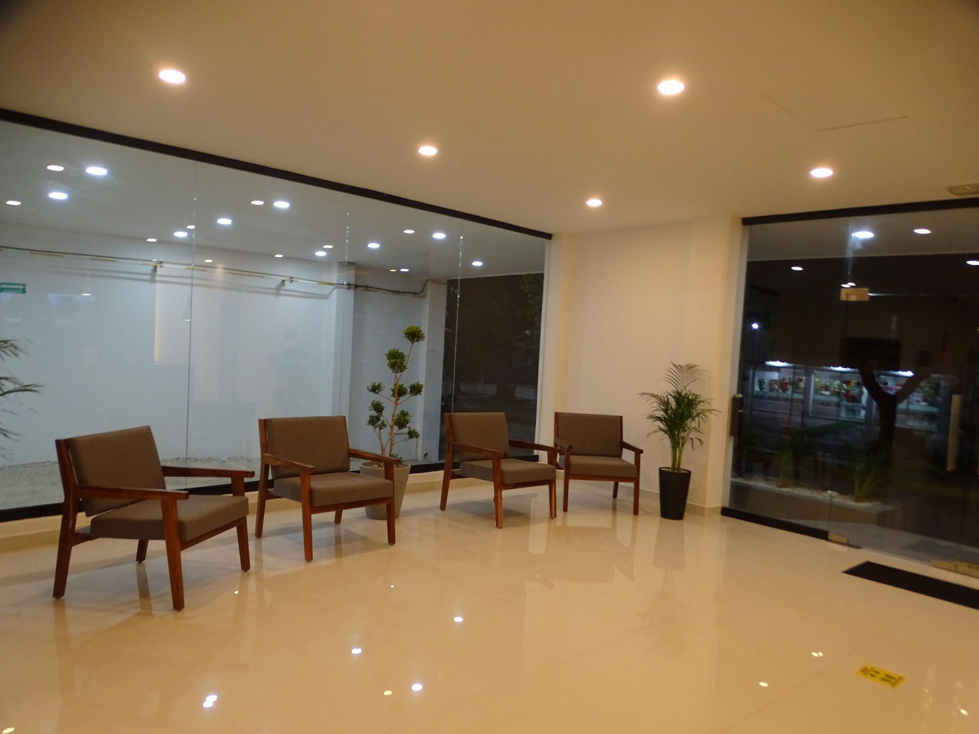 Hotel Kavia Plus Cancún Extérieur photo